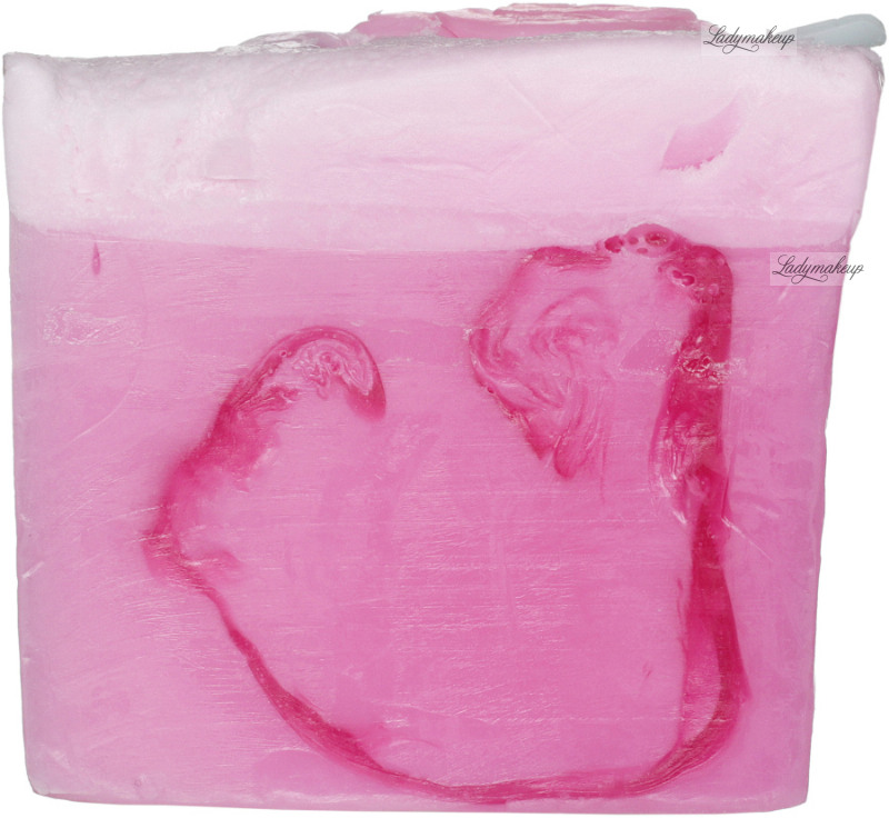 92804_800_Bomb_Cosmetics_-_Kiss_from_a_rose_-_Soap_-_Myd_o_glicerynowe_z_naturalnymi_olejkami_eterycznymi